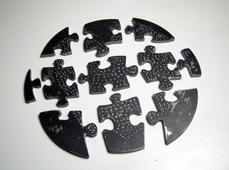 Metal sculpture puzzle