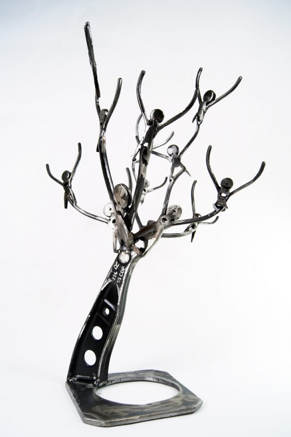 Metal tree sculpture |Buy amazing metal art sculptures